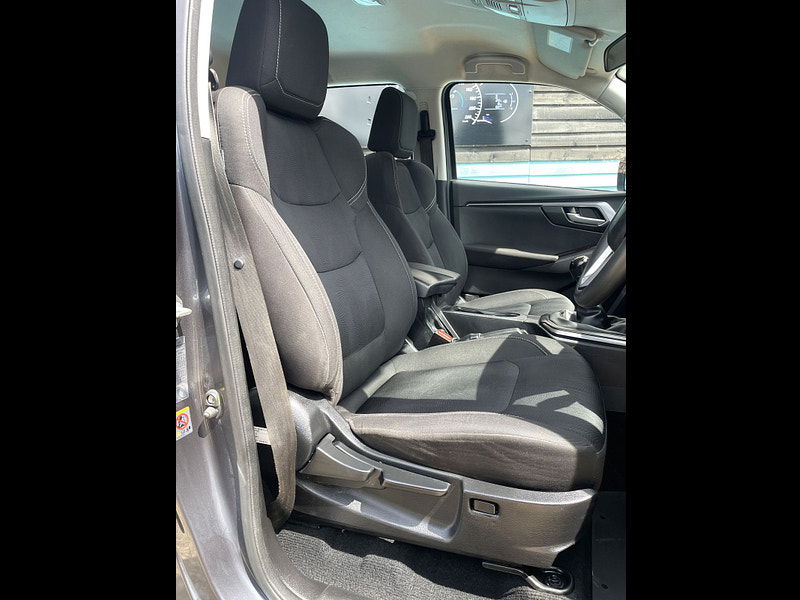 Isuzu D-Max 1.9 TD DL20 Pickup Double Cab 4dr Diesel Manual 4WD Euro 6 (s/s) (164 ps) 4dr Manual 2025