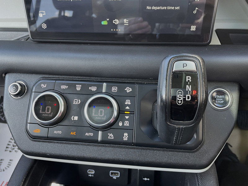 Land Rover DEFENDER 110 2.0 P400e 15.4kWh X-Dynamic HSE SUV 5dr Petrol Plug-in Hybrid Auto 4WD Euro 6 (s/s) (404 ps) 5dr Automatic 2025