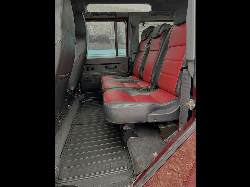 Land Rover DEFENDER 110 2.2 TDCi XS Station Wagon Double Cab 5dr Diesel Manual 4WD MWB Euro 5 (122 ps) 5dr Manual 2026