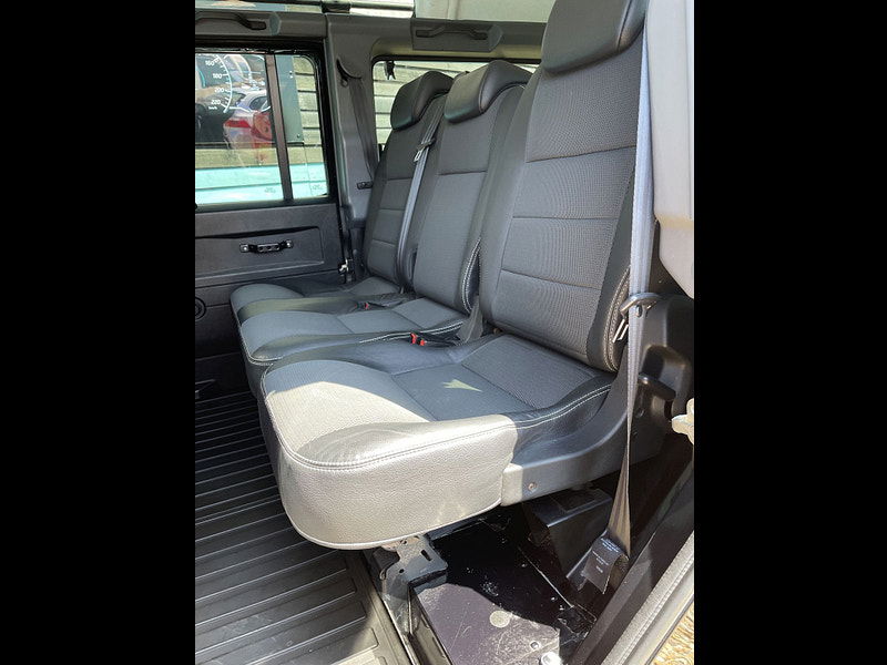 Land Rover DEFENDER 110 2.2 TDCi XS SUV Double Cab 5dr Diesel Manual 4WD MWB Euro 5 (122 ps) 5dr Manual 2025