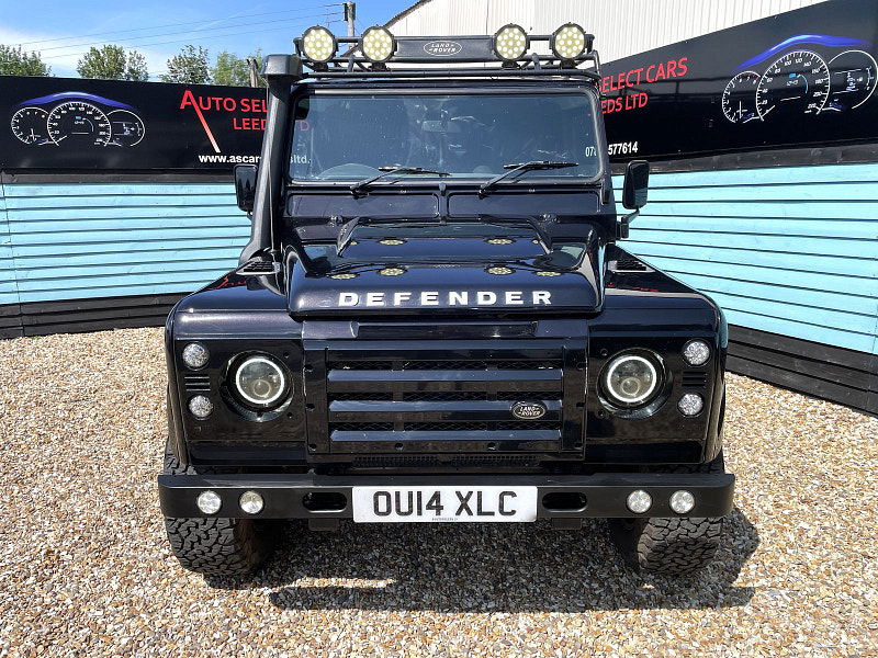 Land Rover DEFENDER 110 2.2 TDCi XS SUV Double Cab 5dr Diesel Manual 4WD MWB Euro 5 (122 ps) 5dr Manual 2025
