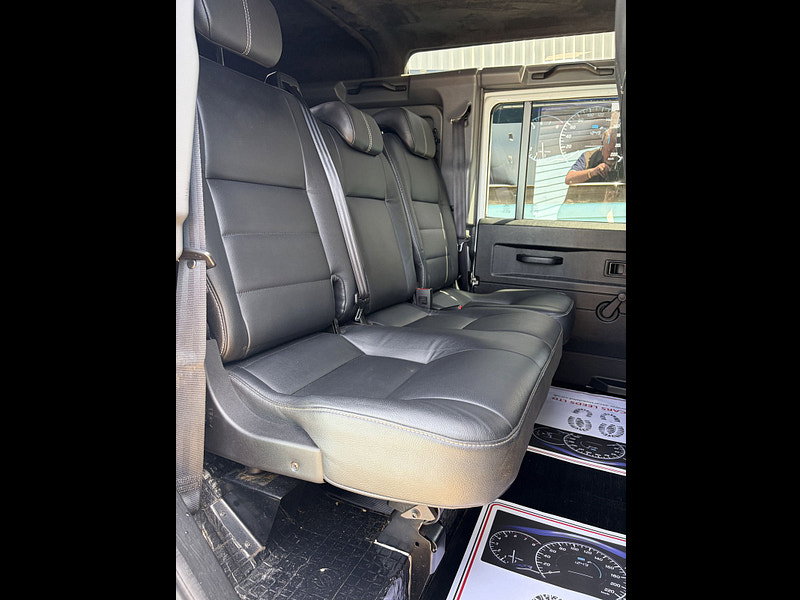 Land Rover DEFENDER 110 2.2 TDCi XS Utility Wagon Double Cab 5dr Diesel Manual 4WD MWB Euro 5 (122 ps) 5dr Manual 2026