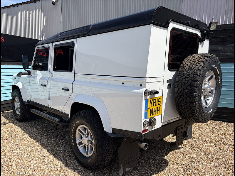 Land Rover DEFENDER 110 2.2 TDCi XS Utility Wagon Double Cab 5dr Diesel Manual 4WD MWB Euro 5 (122 ps) 5dr Manual 2026
