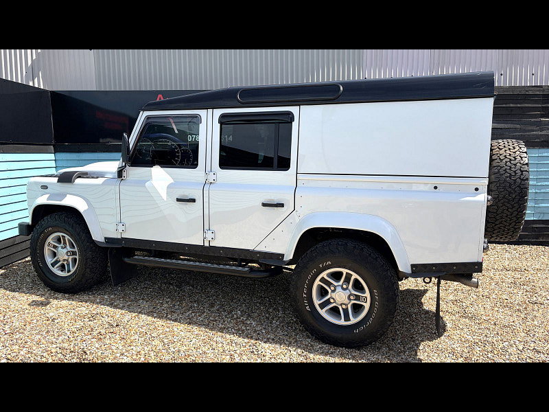 Land Rover DEFENDER 110 2.2 TDCi XS Utility Wagon Double Cab 5dr Diesel Manual 4WD MWB Euro 5 (122 ps) 5dr Manual 2026