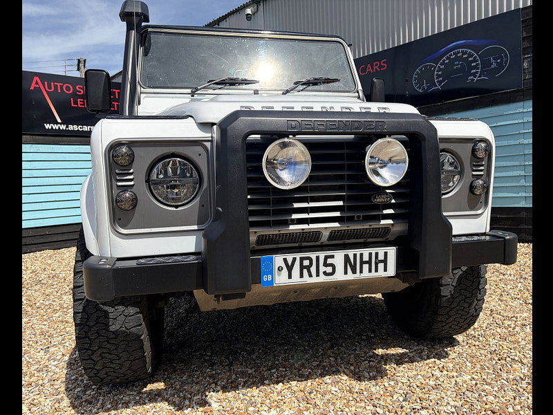 Land Rover DEFENDER 110 2.2 TDCi XS Utility Wagon Double Cab 5dr Diesel Manual 4WD MWB Euro 5 (122 ps) 5dr Manual 2026