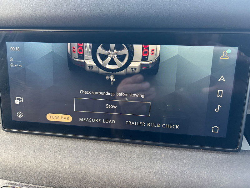 Land Rover DEFENDER 110 3.0 D250 MHEV SE Hard Top SUV 5dr Diesel Auto 4WD MWB Euro 6 (s/s) (250 ps) 5dr Automatic 2026