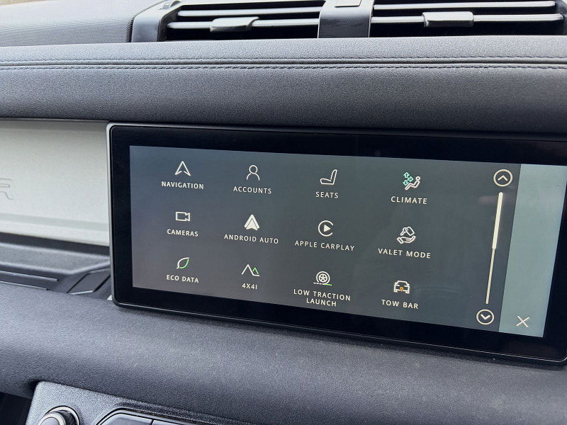 Land Rover DEFENDER 110 3.0 D250 MHEV SE Hard Top SUV 5dr Diesel Auto 4WD MWB Euro 6 (s/s) (250 ps) 5dr Automatic 2026