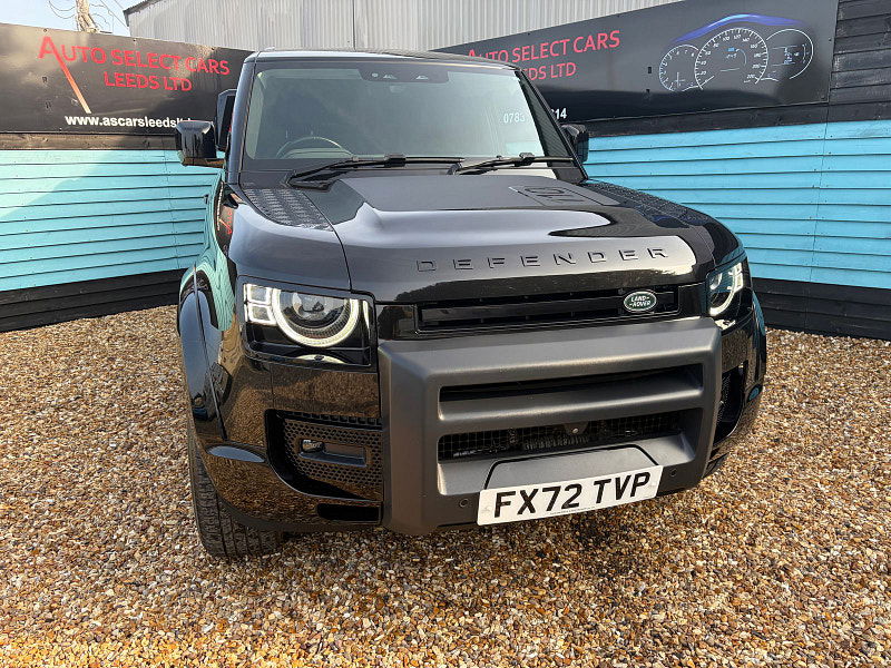 Land Rover DEFENDER 110 3.0 D250 MHEV SE Hard Top SUV 5dr Diesel Auto 4WD MWB Euro 6 (s/s) (250 ps) 5dr Automatic 2026