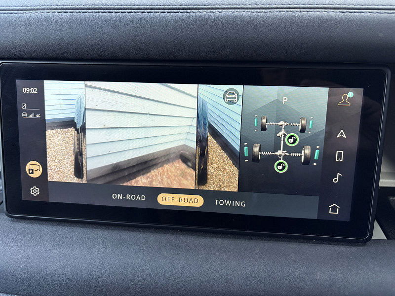 Land Rover DEFENDER 110 3.0 D250 MHEV SE Hard Top SUV 5dr Diesel Auto 4WD MWB Euro 6 (s/s) (250 ps) 5dr Automatic 2026