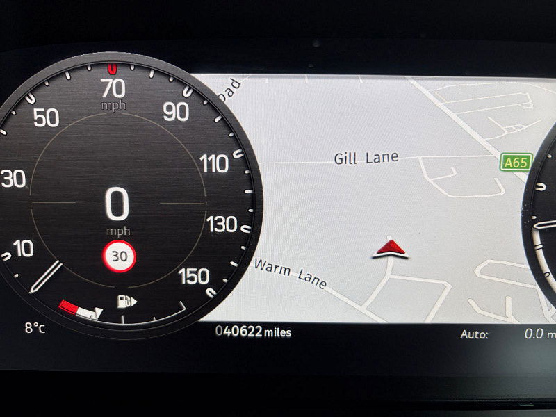 Land Rover DEFENDER 110 3.0 D250 MHEV SE Hard Top SUV 5dr Diesel Auto 4WD MWB Euro 6 (s/s) (250 ps) 5dr Automatic 2026