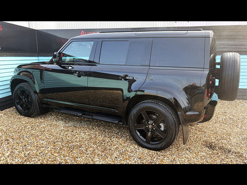 Land Rover DEFENDER 110 3.0 D250 MHEV SE Hard Top SUV 5dr Diesel Auto 4WD MWB Euro 6 (s/s) (250 ps) 5dr Automatic 2026