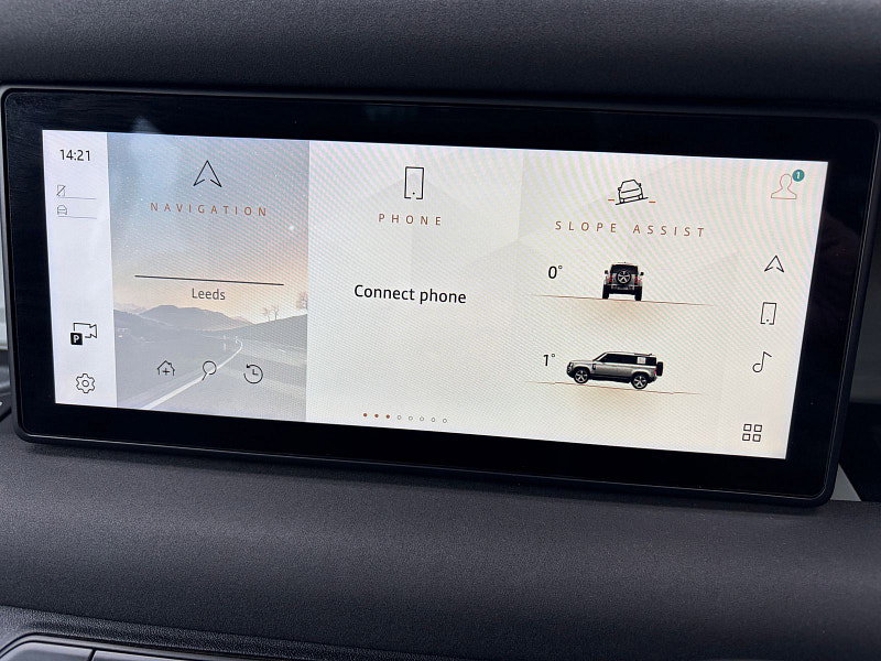 Land Rover DEFENDER 110 3.0 D300 MHEV X-Dynamic SE SUV 5dr Diesel Auto 4WD Euro 6 (s/s) (300 ps) 5dr Automatic 2026