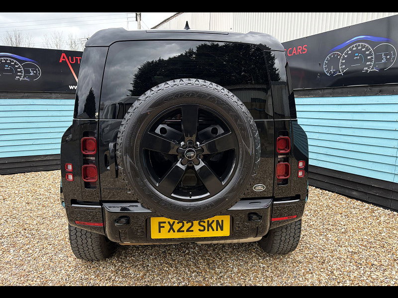 Land Rover DEFENDER 110 3.0 D300 MHEV X-Dynamic SE SUV 5dr Diesel Auto 4WD Euro 6 (s/s) (300 ps) 5dr Automatic 2026