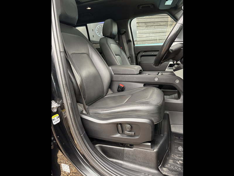 Land Rover DEFENDER 110 3.0 D300 MHEV X-Dynamic SE SUV 5dr Diesel Auto 4WD Euro 6 (s/s) (300 ps) 5dr Automatic 2026