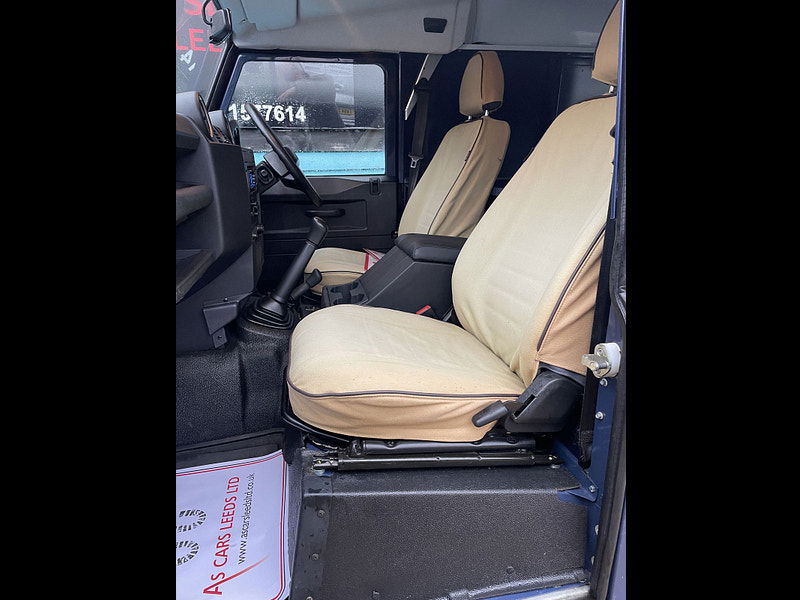 Land Rover Defender 90 2.2 TDCi Hard Top SUV 3dr Diesel Manual 4WD SWB Euro 5 (122 ps) 3dr Manual 2026