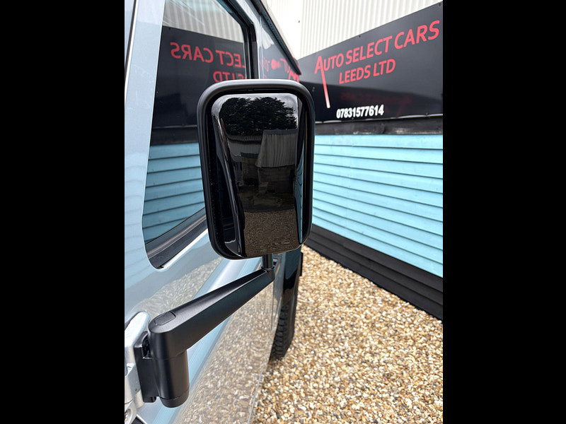 Land Rover Defender 90 2.4 TDCi Hard Top SUV 3dr Diesel Manual 4WD SWB Euro 4 (122 bhp) 3dr Manual 2026