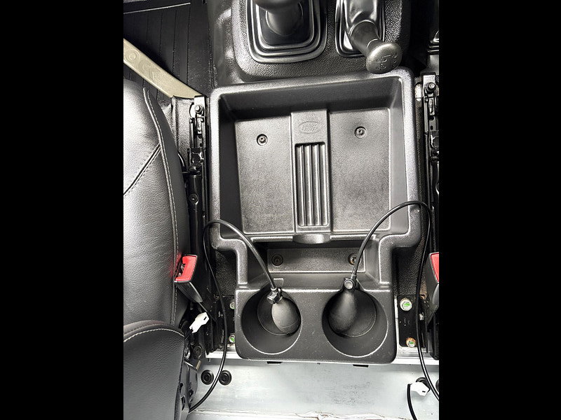 Land Rover Defender 90 2.4 TDCi Hard Top SUV 3dr Diesel Manual 4WD SWB Euro 4 (122 bhp) 3dr Manual 2026