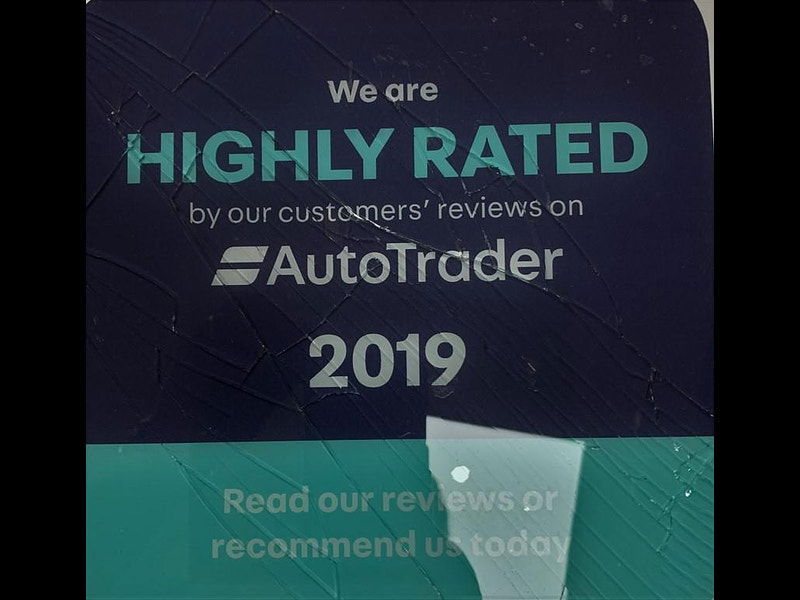 Land Rover Defender 90 3.0 D200 MHEV Hard Top SUV Auto 4WD SWB Euro 6 (s/s) 3dr 3dr Automatic 2025