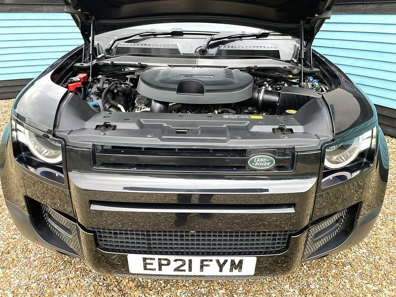 Land Rover Defender 90 3.0 D200 MHEV Hard Top SUV Auto 4WD SWB Euro 6 (s/s) 3dr 3dr Automatic 2025