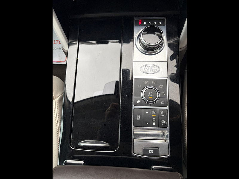 Land Rover DISCOVERY 3.0 TD V6 HSE Luxury SUV 5dr Diesel Auto 4WD Euro 6 (s/s) (258 ps) 5dr Automatic 2026