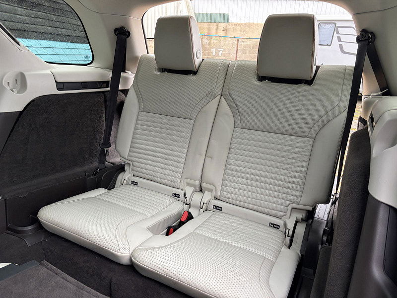 Land Rover DISCOVERY 3.0 TD V6 HSE Luxury SUV 5dr Diesel Auto 4WD Euro 6 (s/s) (258 ps) 5dr Automatic 2026