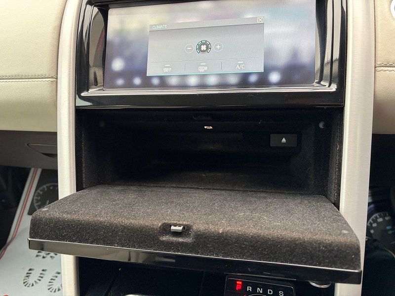 Land Rover DISCOVERY 3.0 TD V6 HSE Luxury SUV 5dr Diesel Auto 4WD Euro 6 (s/s) (258 ps) 5dr Automatic 2026