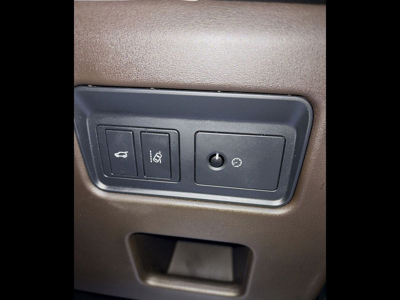 Land Rover DISCOVERY 3.0 TD V6 HSE Luxury SUV 5dr Diesel Auto 4WD Euro 6 (s/s) (258 ps) 5dr Automatic 2026