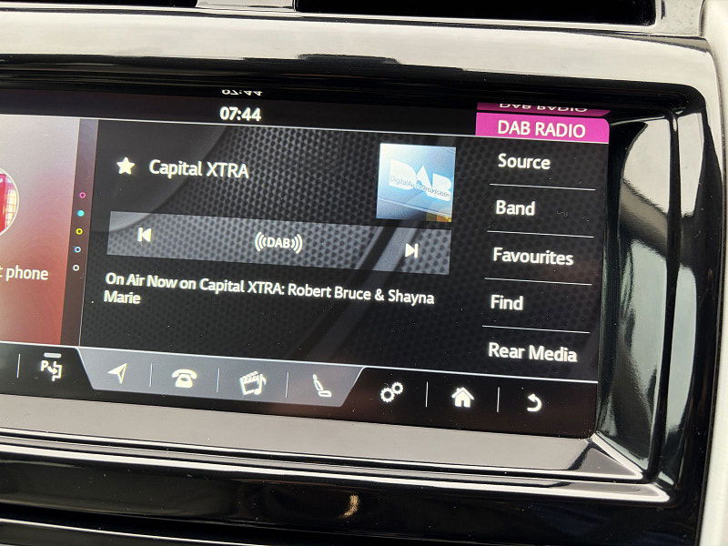 Land Rover DISCOVERY 3.0 TD V6 HSE Luxury SUV 5dr Diesel Auto 4WD Euro 6 (s/s) (258 ps) 5dr Automatic 2026