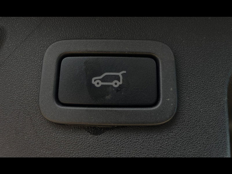 Land Rover Discovery Sport 2.2 SD4 HSE Luxury SUV 5dr Diesel Auto 4WD Euro 5 (s/s) (190 ps) 5dr Automatic 2025