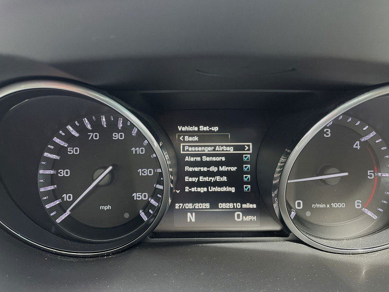 Land Rover Discovery Sport 2.2 SD4 HSE Luxury SUV 5dr Diesel Auto 4WD Euro 5 (s/s) (190 ps) 5dr Automatic 2025