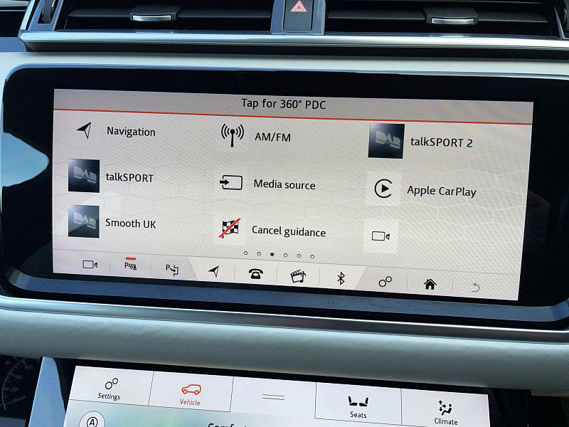 Land Rover Range Rover Velar 2.0 D180 R-Dynamic HSE SUV 5dr Diesel Auto 4WD Euro 6 (s/s) (180 ps) 5dr Automatic 2025
