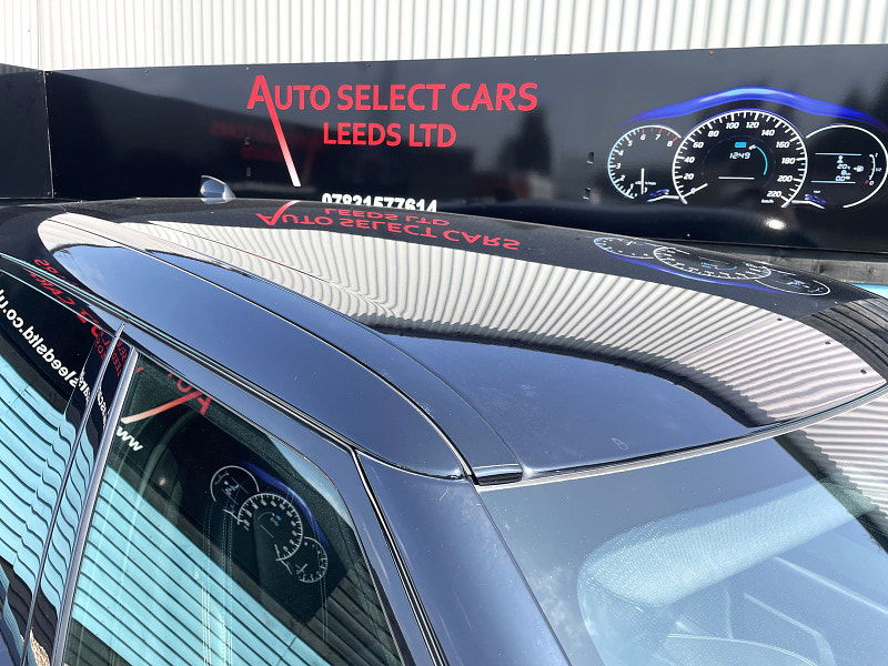 Land Rover Range Rover Velar 2.0 D180 R-Dynamic HSE SUV 5dr Diesel Auto 4WD Euro 6 (s/s) (180 ps) 5dr Automatic 2025