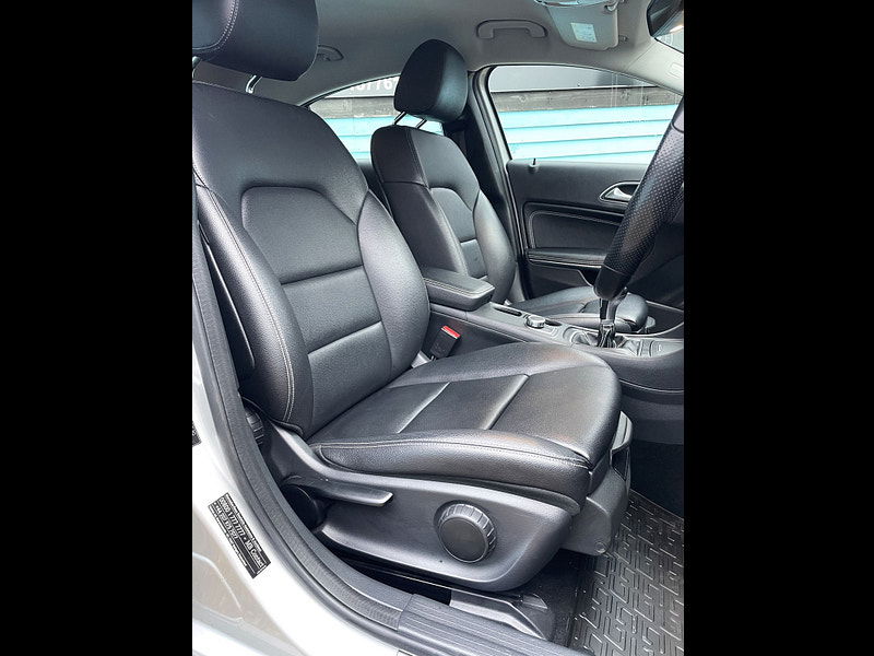 Mercedes-Benz A Class 1.5 A180d Sport Hatchback 5dr Diesel Manual Euro 6 (s/s) (109 ps) 5dr Manual 2025