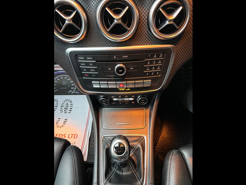 Mercedes-Benz A Class 1.5 A180d Sport Hatchback 5dr Diesel Manual Euro 6 (s/s) (109 ps) 5dr Manual 2025
