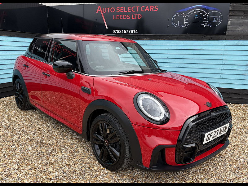 MINI Hatch 1.5 Cooper Sport Hatchback 5dr Petrol Steptronic Euro 6 (s/s) (136 ps) 5dr Automatic 2026