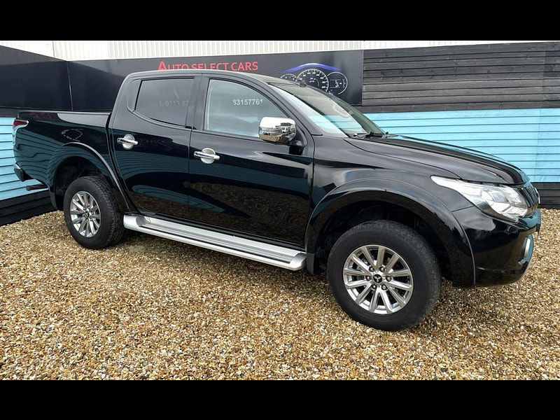 Mitsubishi L200 2.4 DI-D DC Barbarian 4WD Euro 6 4dr 4dr Manual 2025
