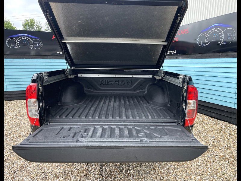 Nissan Navara 2.3 dCi Acenta Pickup Double Cab 4dr Diesel Manual 4WD Euro 6 (s/s) (163 ps) 4dr Manual 2025