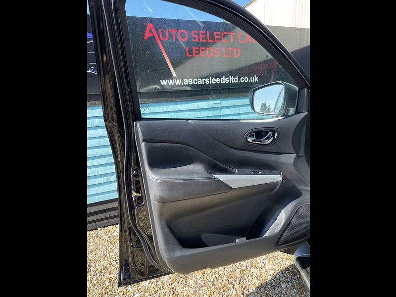 Nissan Navara 2.3 dCi Tekna Pickup Double Cab 4dr Diesel Auto 4WD Euro 6 (190 ps) 4dr Automatic 2025