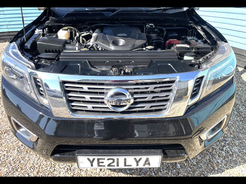 Nissan Navara 2.3 dCi Tekna Pickup Double Cab 4dr Diesel Auto 4WD Euro 6 (190 ps) 4dr Automatic 2025
