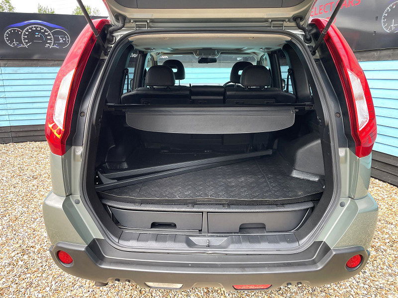 Nissan X-Trail 2.0 dCi Tekna SUV 5dr Diesel Manual 4WD Euro 5 (173 ps) 5dr Manual 2025