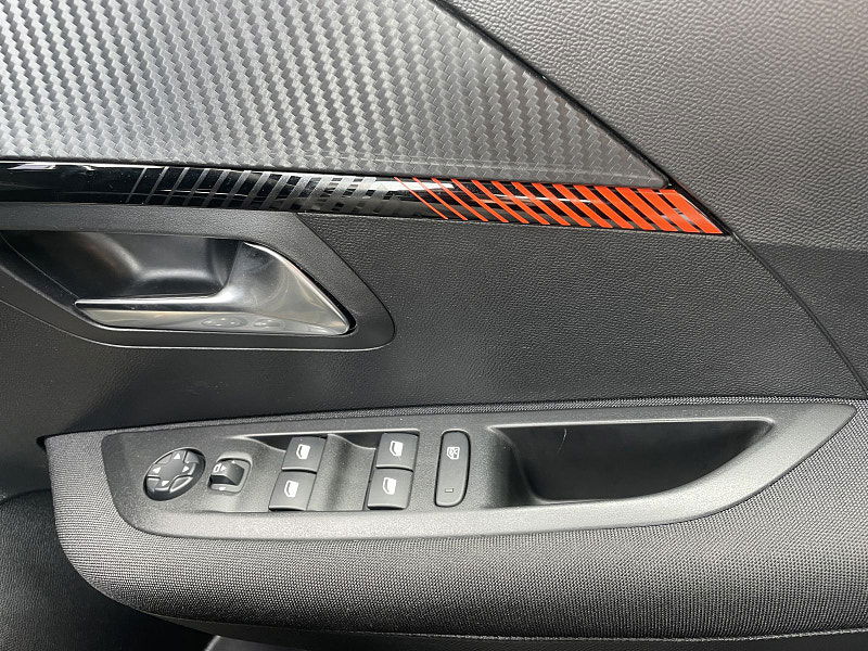Peugeot 208 1.2 PureTech Active Premium + Hatchback 5dr Petrol EAT Euro 6 (s/s) (100 ps) 5dr Automatic 2025