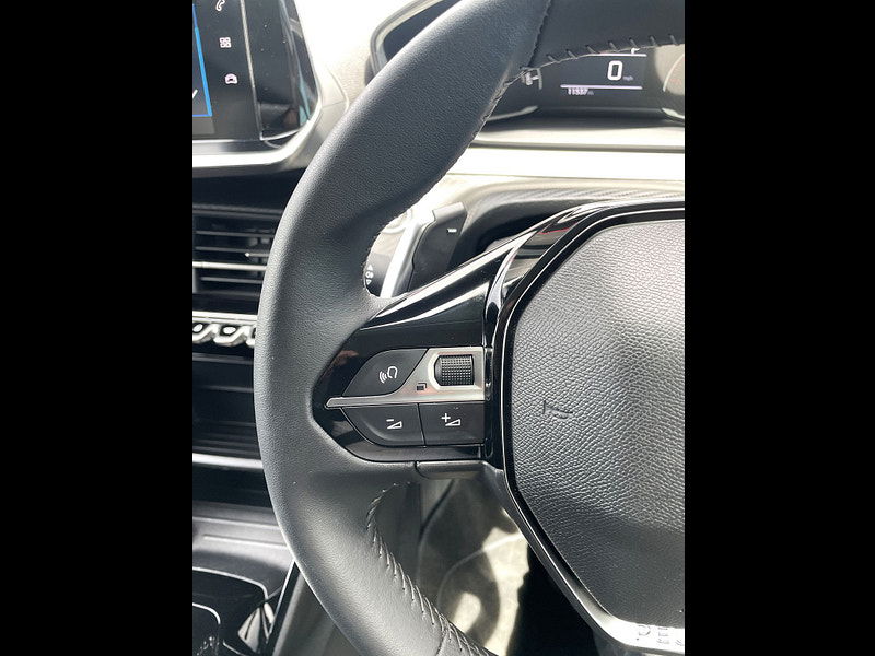Peugeot 208 1.2 PureTech Active Premium + Hatchback 5dr Petrol EAT Euro 6 (s/s) (100 ps) 5dr Automatic 2025