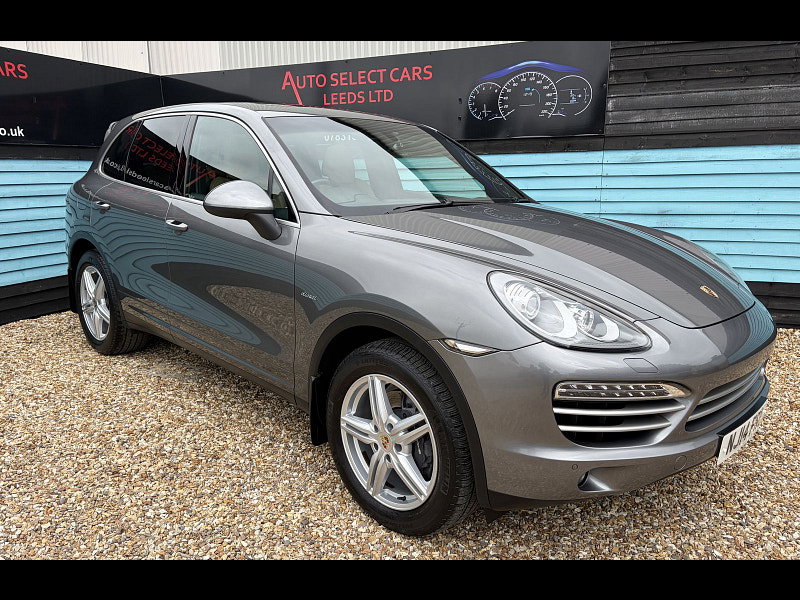 Porsche Cayenne 3.0 TD V6 Platinum Edition SUV 5dr Diesel TiptronicS 4WD Euro 5 (s/s) (245 ps) 5dr Automatic 2026