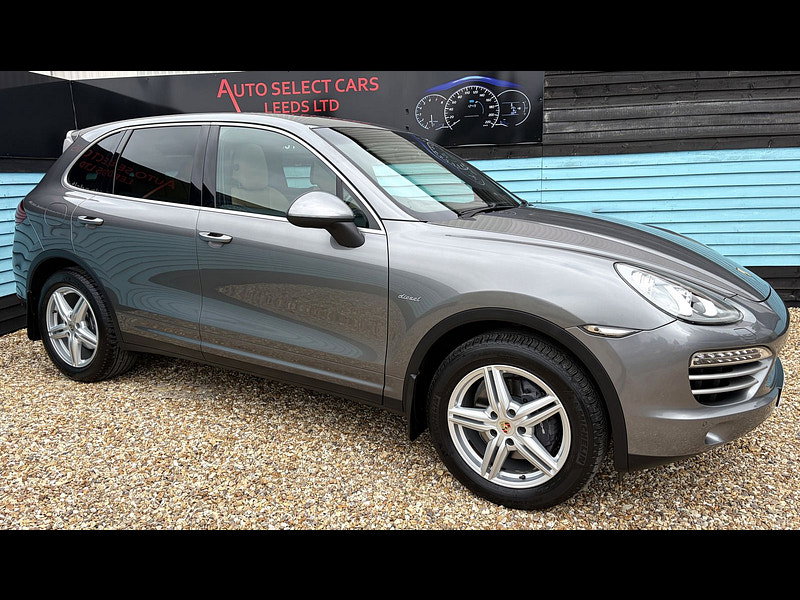 Porsche Cayenne 3.0 TD V6 Platinum Edition SUV 5dr Diesel TiptronicS 4WD Euro 5 (s/s) (245 ps) 5dr Automatic 2026
