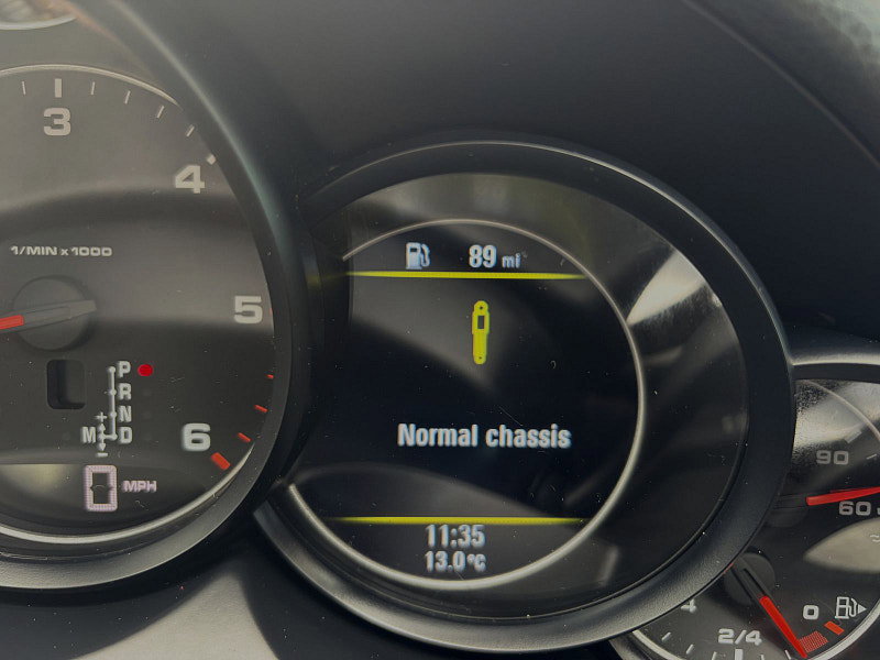 Porsche Cayenne 3.0 TD V6 Platinum Edition SUV 5dr Diesel TiptronicS 4WD Euro 5 (s/s) (245 ps) 5dr Automatic 2026