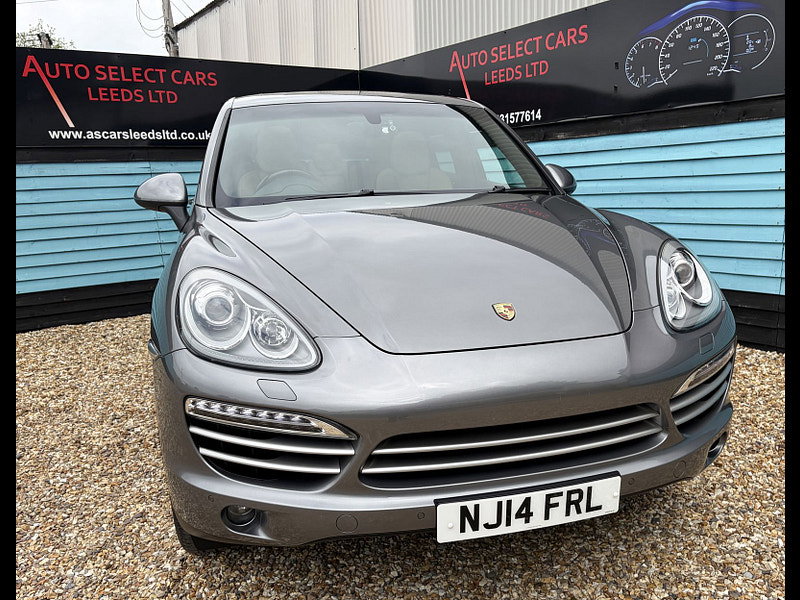 Porsche Cayenne 3.0 TD V6 Platinum Edition SUV 5dr Diesel TiptronicS 4WD Euro 5 (s/s) (245 ps) 5dr Automatic 2026
