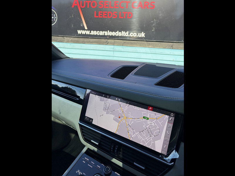 Porsche Cayenne 3.0T V6 SUV 5dr Petrol TiptronicS 4WD Euro 6 (s/s) (340 ps) 5dr Automatic 2026