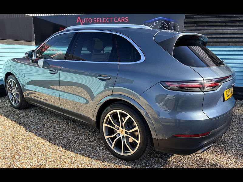 Porsche Cayenne 3.0T V6 SUV 5dr Petrol TiptronicS 4WD Euro 6 (s/s) (340 ps) 5dr Automatic 2026