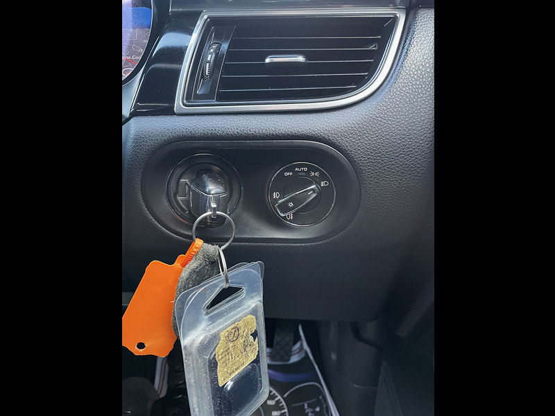 Porsche Macan 2.0T SUV 5dr Petrol PDK 4WD Euro 6 (s/s) (237 ps) 5dr Automatic 2025