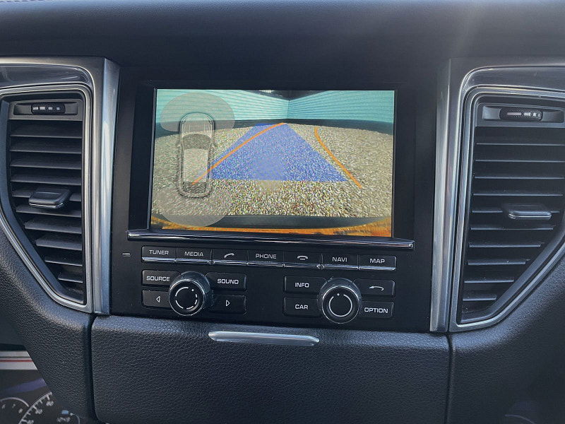 Porsche Macan 2.0T SUV 5dr Petrol PDK 4WD Euro 6 (s/s) (237 ps) 5dr Automatic 2025